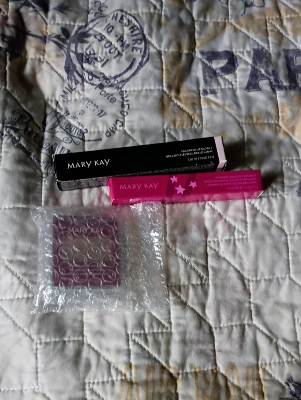 Mary Kay Lip Gloss, Eyeshadow Stick & Illuminating Bronzer Bundle